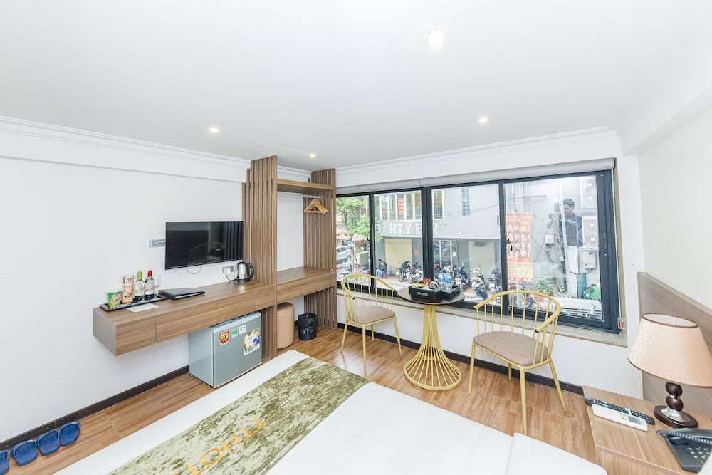 undefined 3T Hotel & Travel 2 5