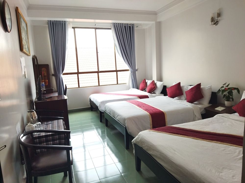 undefined Y Lan Hotel 8