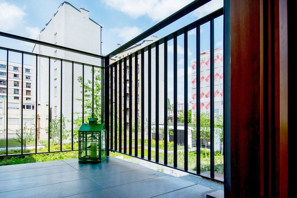 erApartments Browary Warszawskie Premium Apartment, Balcony, Garden View 12