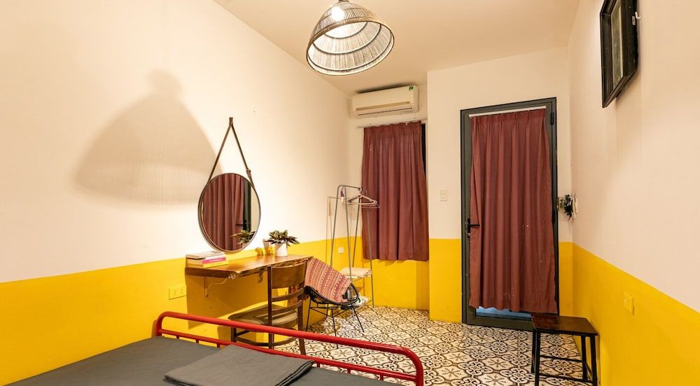HoLo Conic House Hanoi Standard Double Room 7