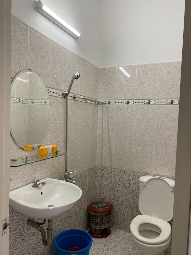 undefined Minh Van Hotel 10