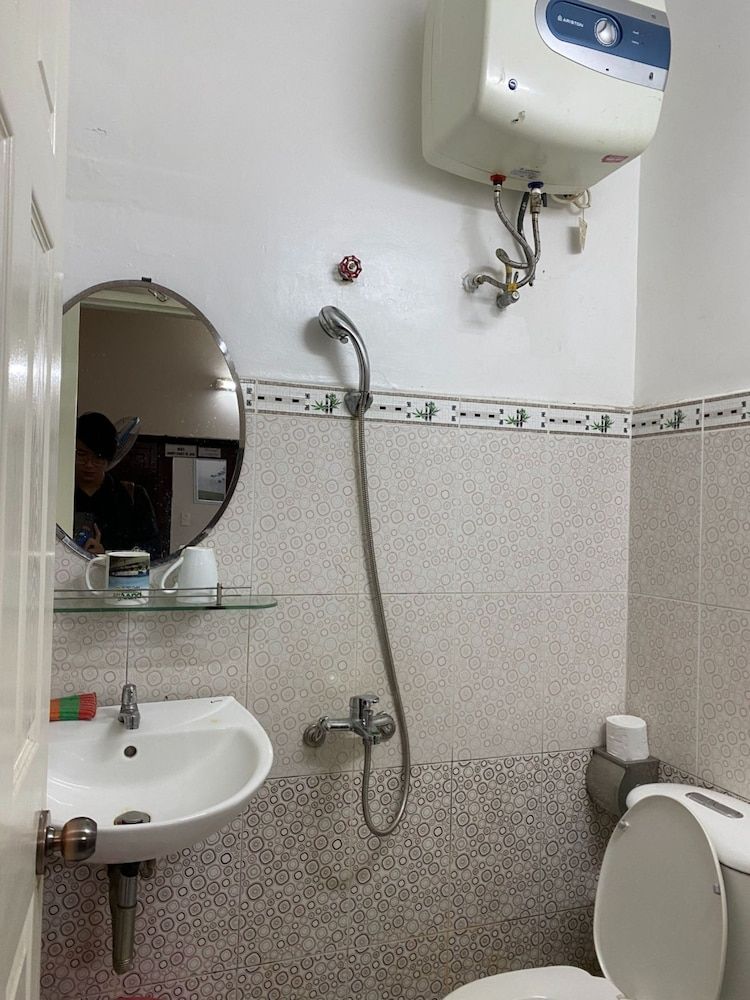 undefined Minh Van Hotel 9