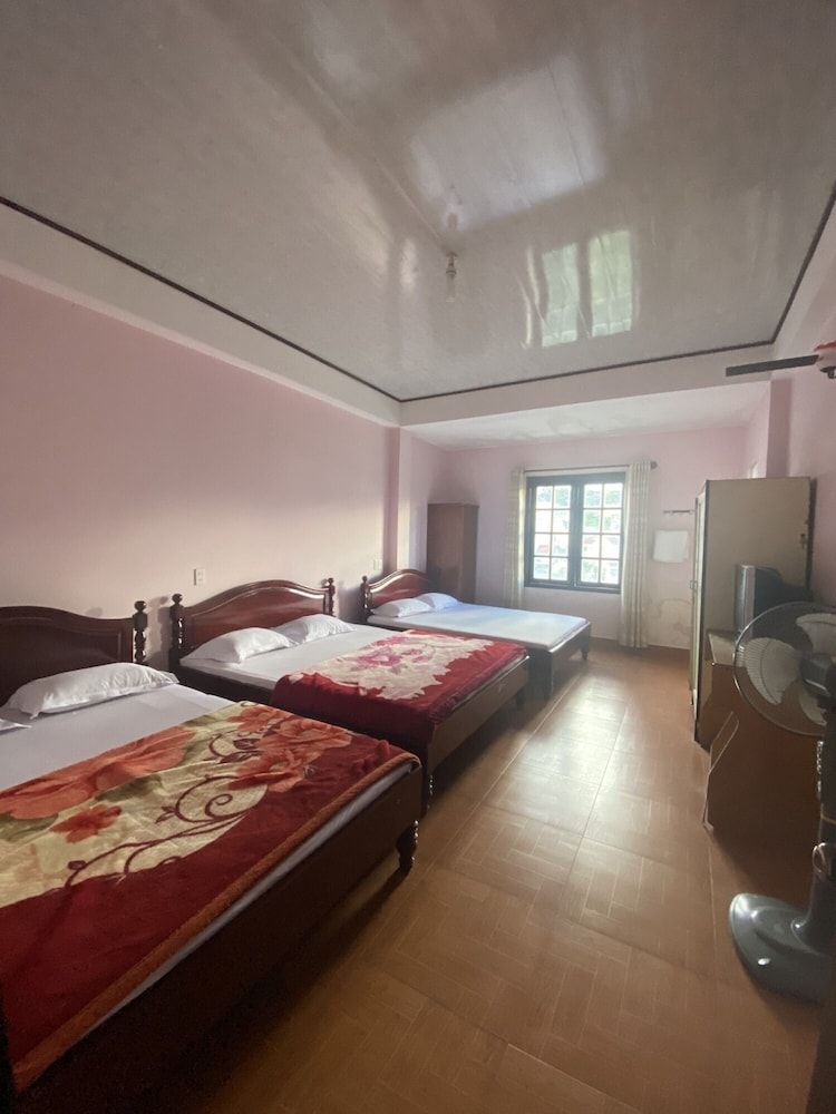 Thu Tam Hotel Superior Family Room 3