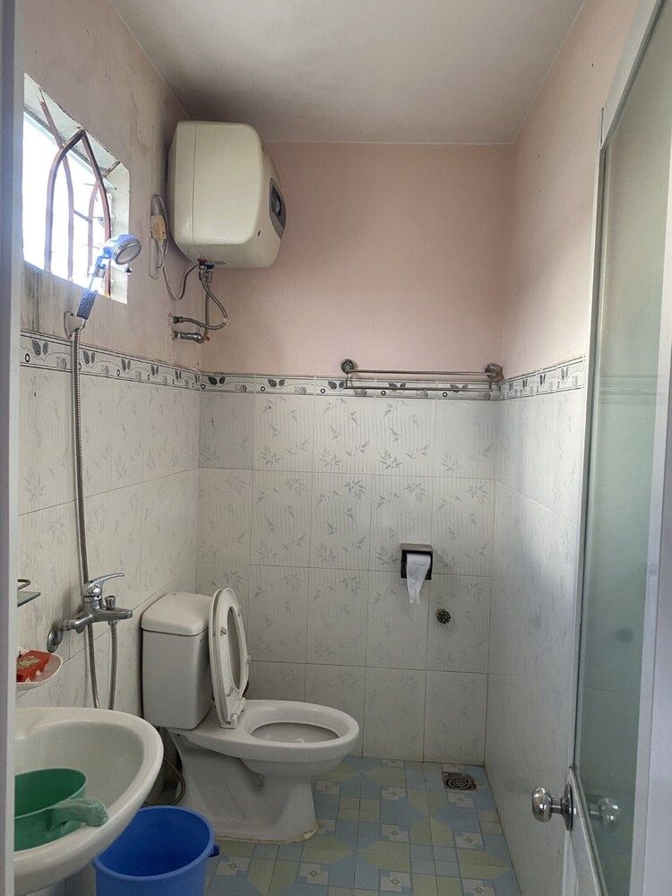 Thu Tam Hotel Superior Family Room 9