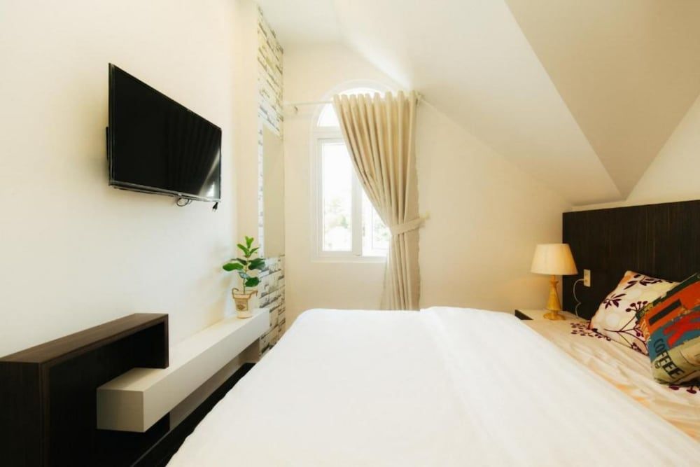 Pho Hoa Boutique Villa Apartment, 2 Bedrooms 6