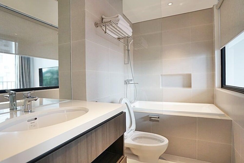 Hanoi Home 3 - Luxury Apartment Luxury Apartment 52 3