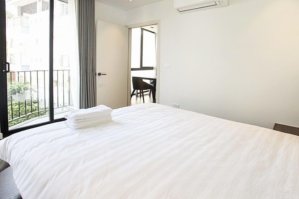 undefined Hanoi Home 3 - Luxury Apartment 8