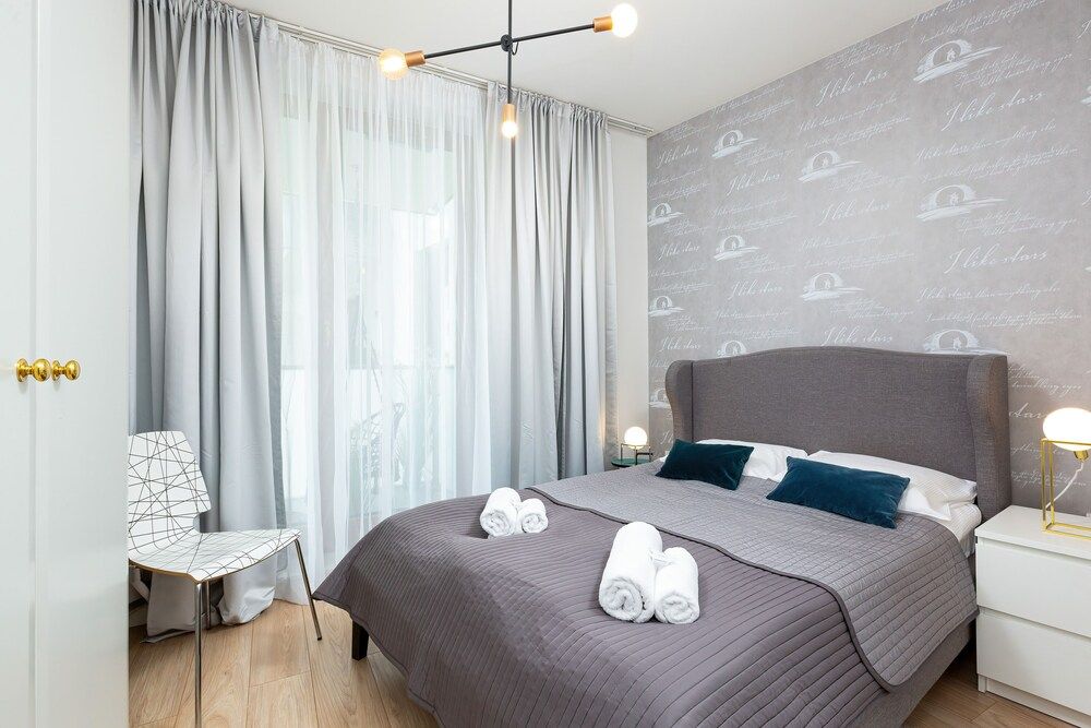 undefined Apartment Dzielna Warsaw by Renters 7