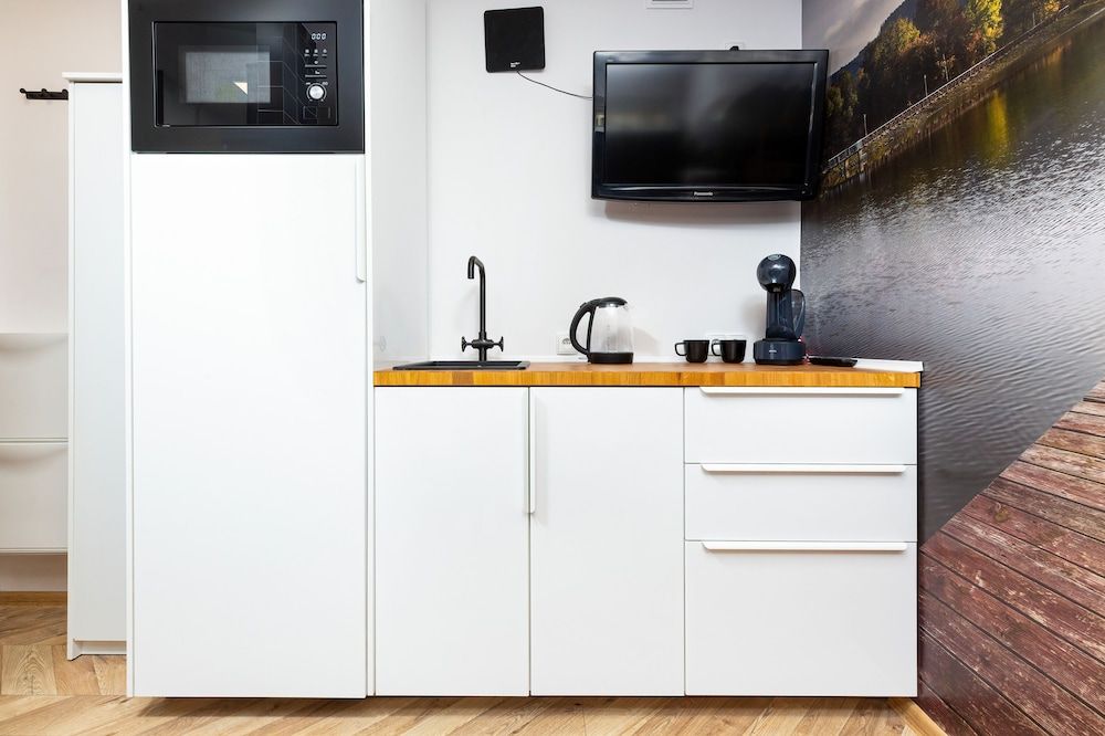 Studio Grochowska Warsaw by Renters Studio, Kitchen 15