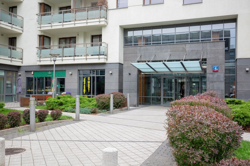 undefined Apartment Gieldowa Warsaw by Renters 4