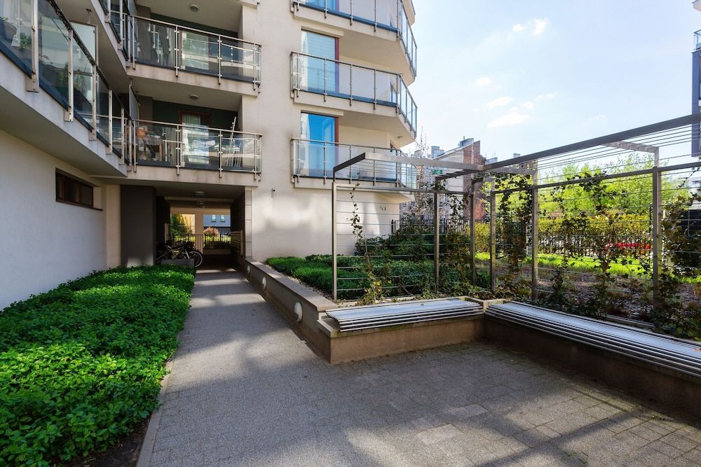 Apartment Kijowska Warsaw by Renters Apartment, 2 Bedrooms, Terrace 15