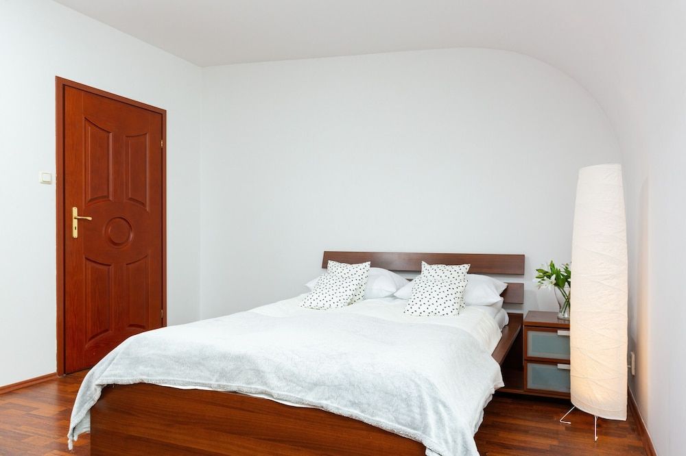 undefined Ursynow Apartments by Renters 10