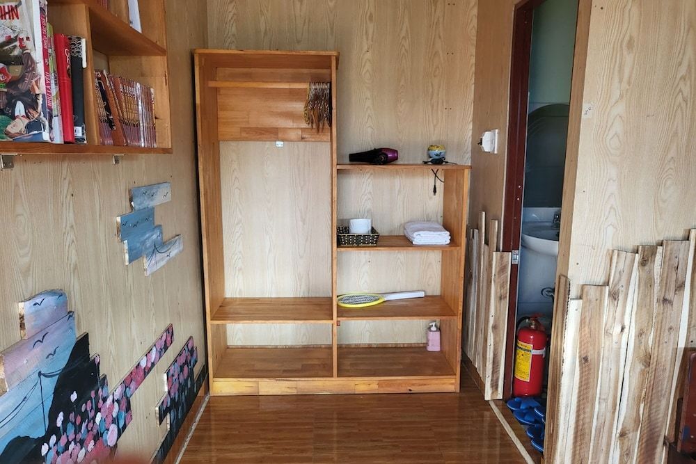Books Home Dalat Cosy Homestay Double Room 16