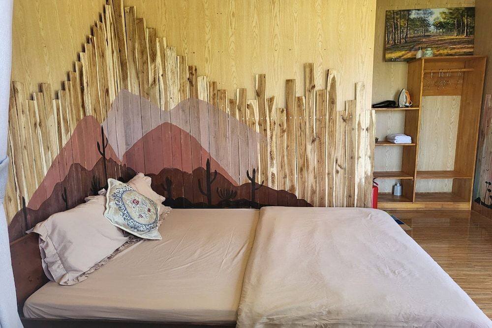 Books Home Dalat Cosy Homestay Double Room 17