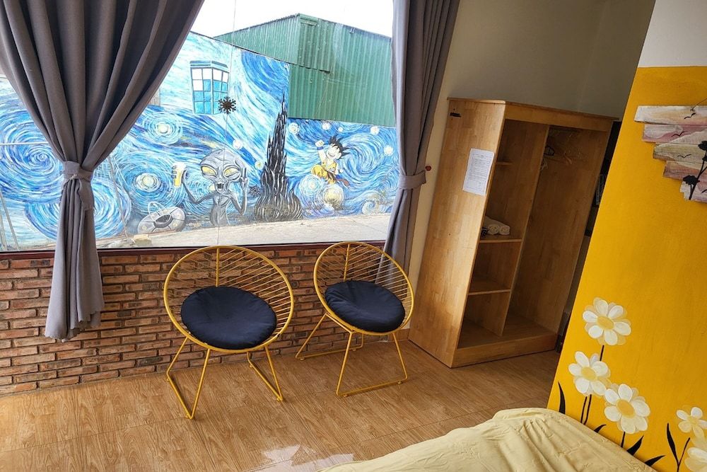 Books Home Dalat Cosy Homestay Double Room 10