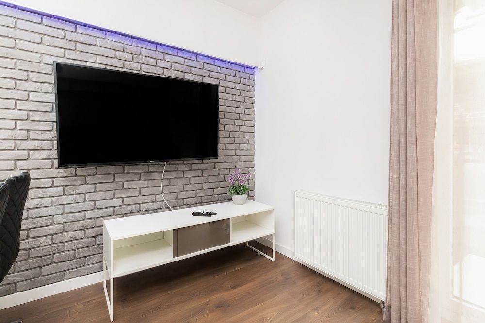 Apartments Gdansk Walowa by Renters Apartment, 2 Bedrooms, Balcony 21