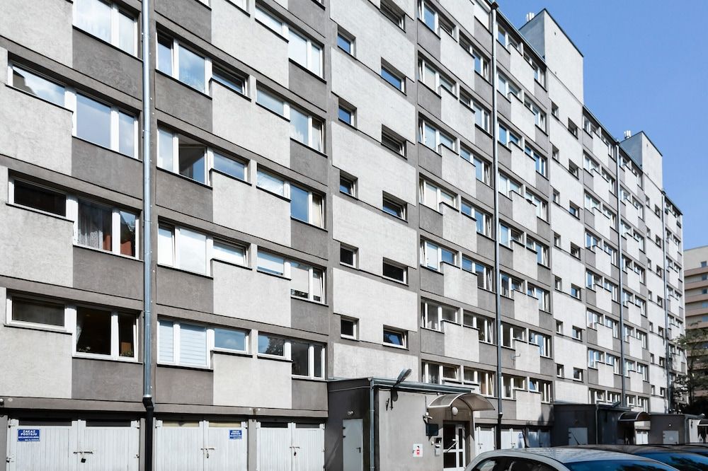 undefined Apartment Solidarnosci Warsaw by Renters