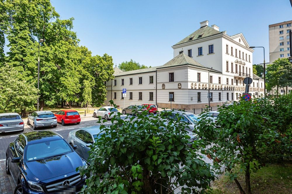 undefined Apartment Solidarnosci Warsaw by Renters 2