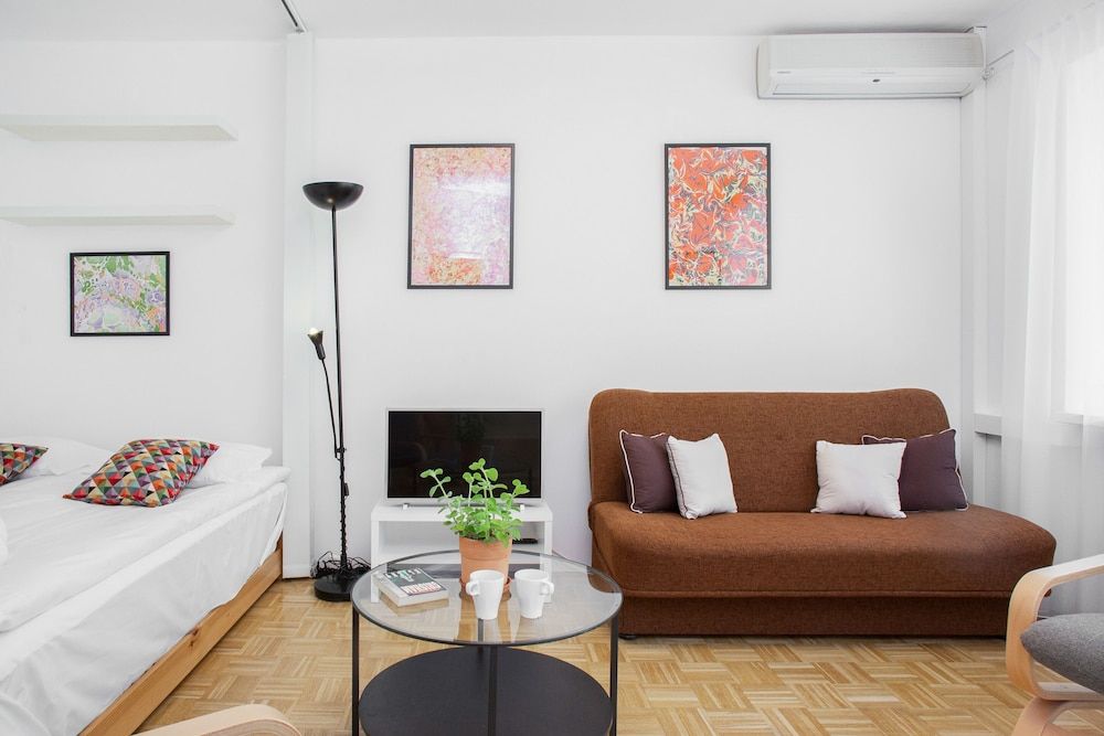 undefined Apartment Kakowskiego Warsaw by Renters
