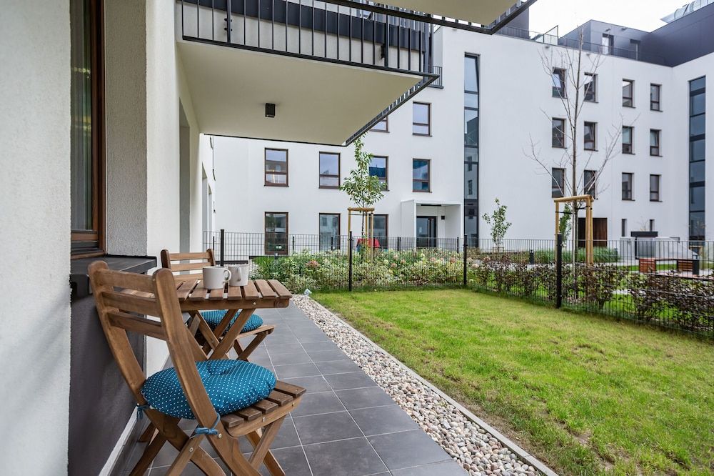 undefined Rzeczypospolitej Apartment by Renters 5