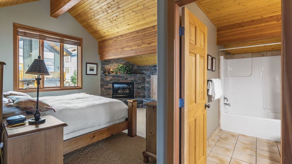Chalet, 4 Bedrooms, Mountain View, Slope side (4 Bedrooms)