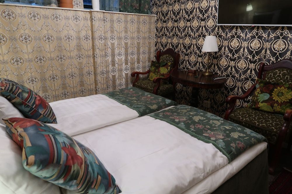 undefined "room in Guest Room - Hotel Tre små rum - Double Room With Shared Bathroom" 9