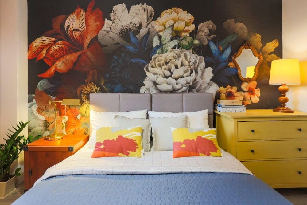 Traditional Studio Suite