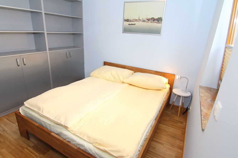 Basic Apartment