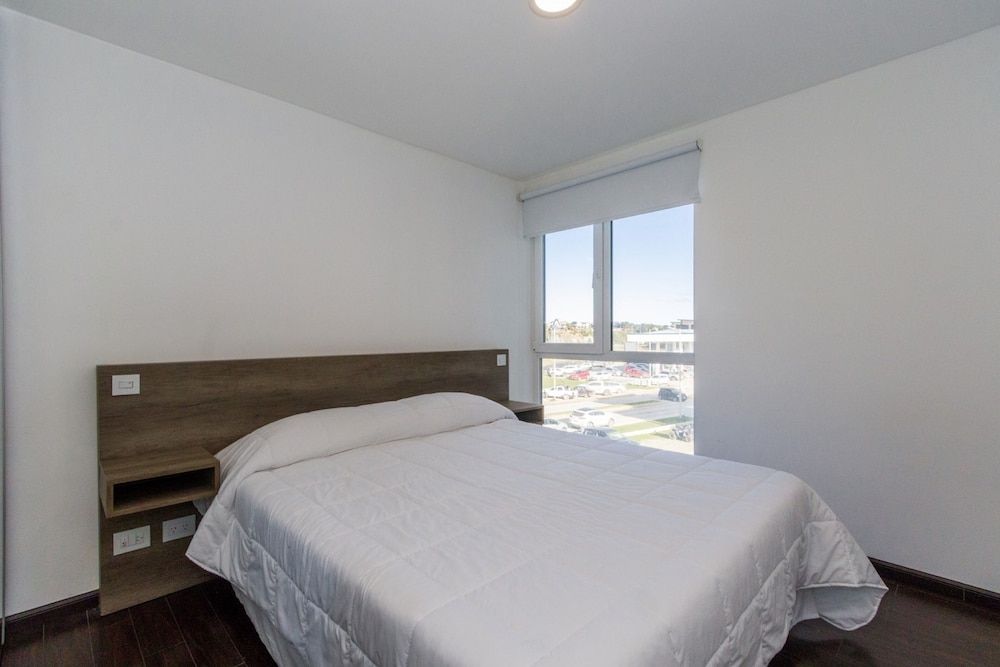 Standard Apartment, 1 Queen Bed with Sofa bed, Balcony, Mountain View