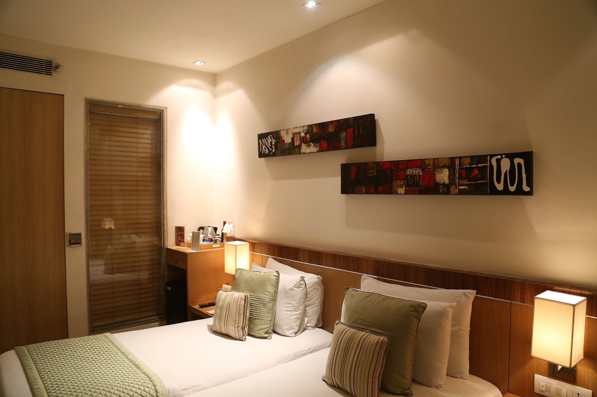 Shervani (A Boutique Hotel)-Nehru Place Standard Room 11