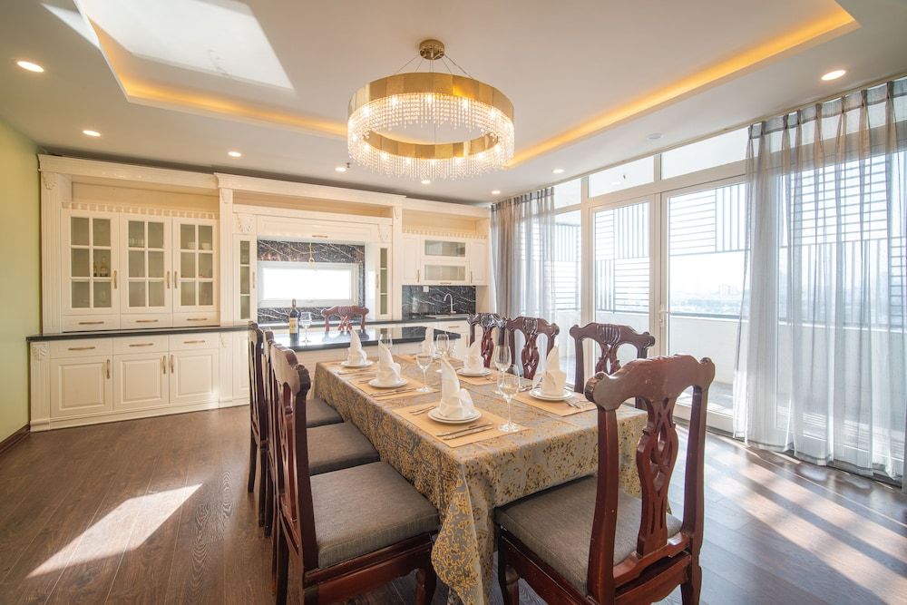 undefined Me Q Beach Hotel & Apartment 10