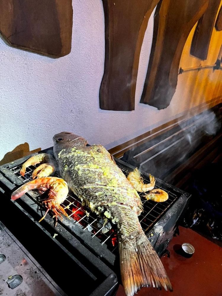 undefined 100 Step Beach White House 3