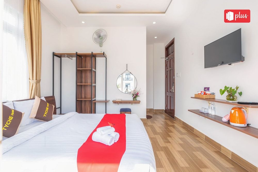 undefined Tyche Hotel 10