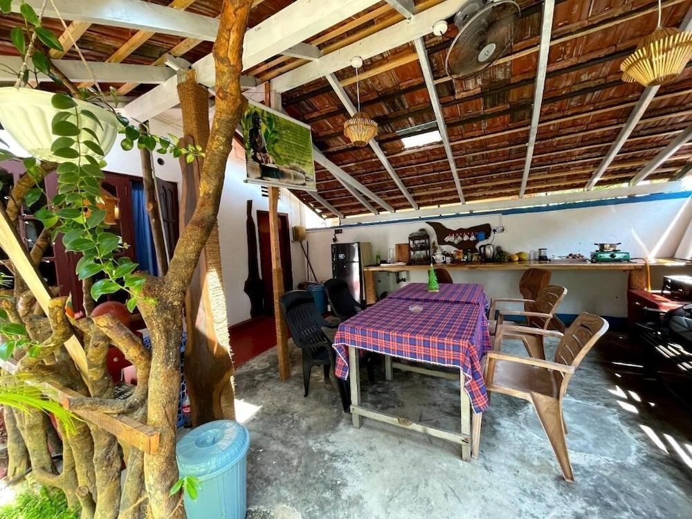 undefined 100 Step Beach White House 7