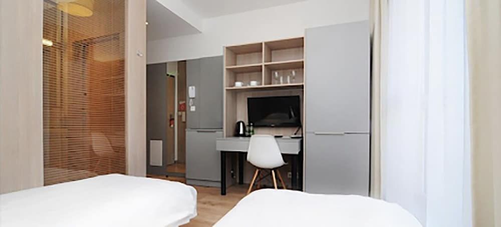 undefined 404 Rooms Wolska Apartament 6