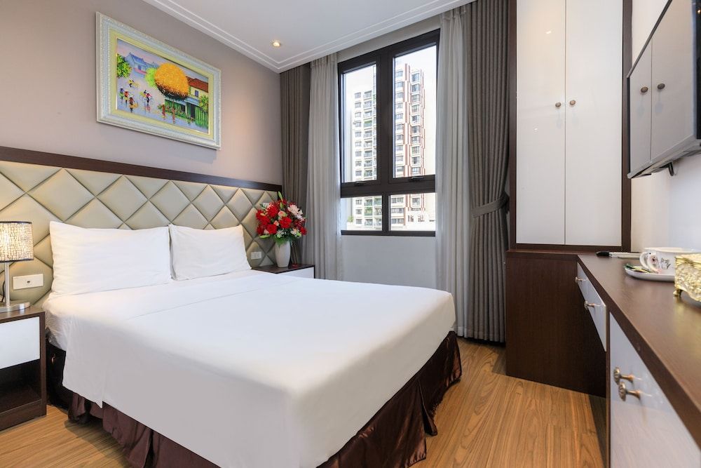 undefined Yolowa Hotel 5