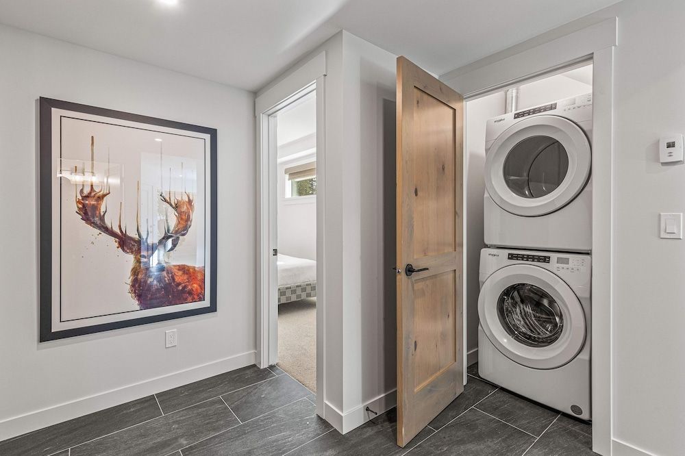 Spring Creek Vacations Four Bedroom Villa 34 17