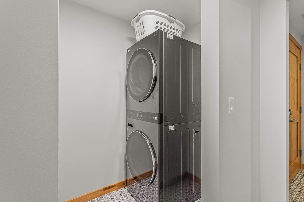 Spring Creek Vacations TM203 Two Bedroom Premier Condo 7