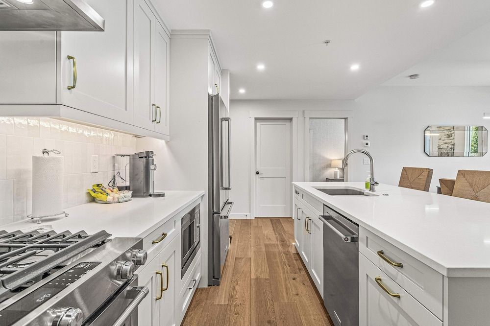 Spring Creek Vacations TM109 Two Bedroom Premier Condo 5