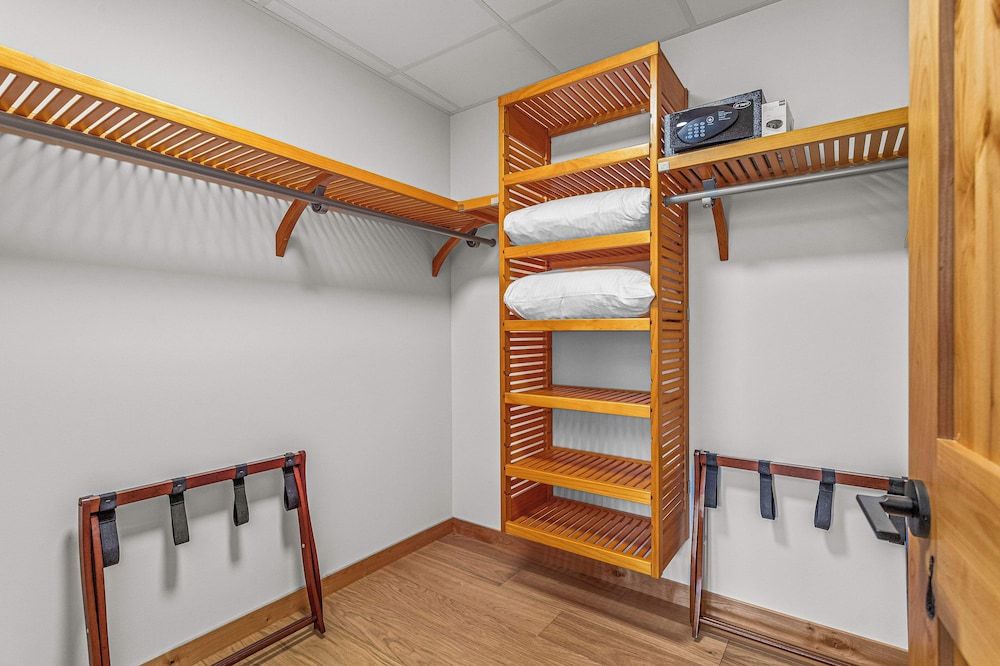 Spring Creek Vacations TM203 Two Bedroom Premier Condo 6