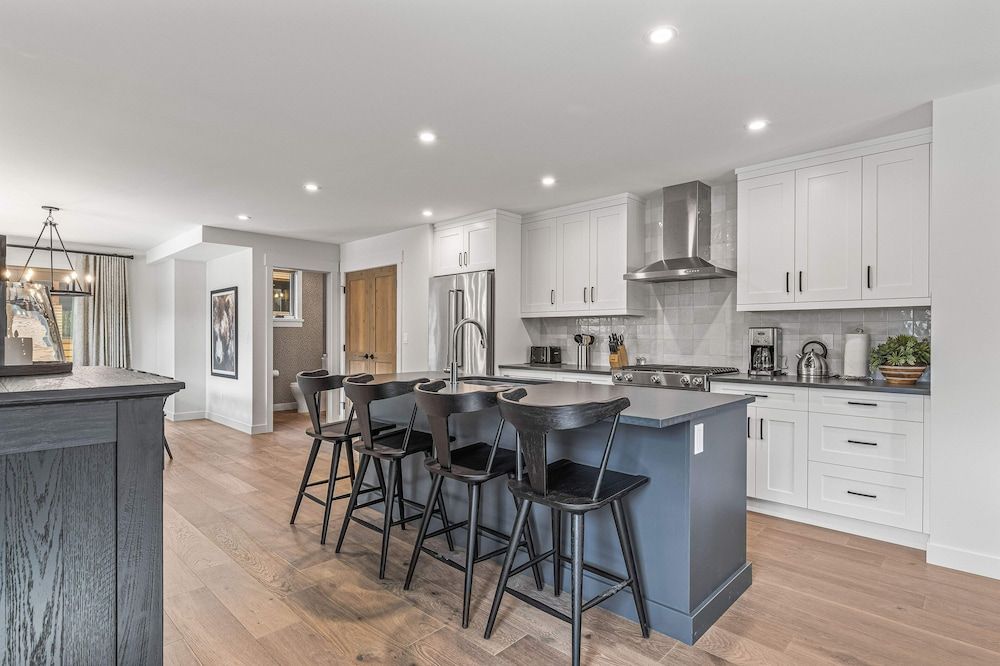 Spring Creek Vacations Four Bedroom Villa 34 10