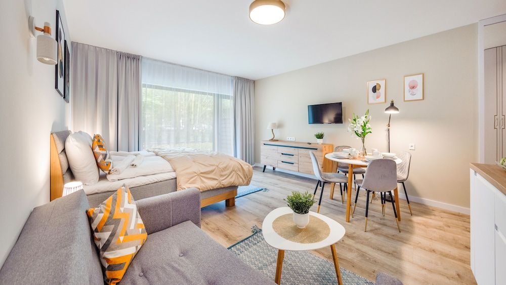 Studio Suite (A 030)