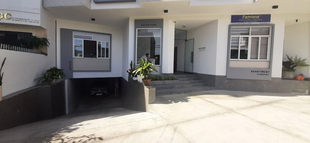 undefined OYO 1161 Puchin Hotel And Apartment 6