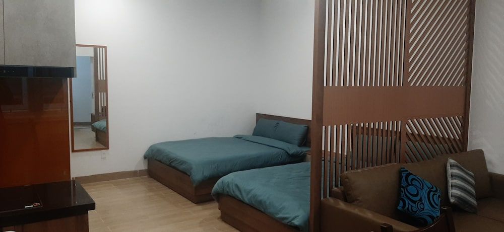 undefined OYO 1161 Puchin Hotel And Apartment 2