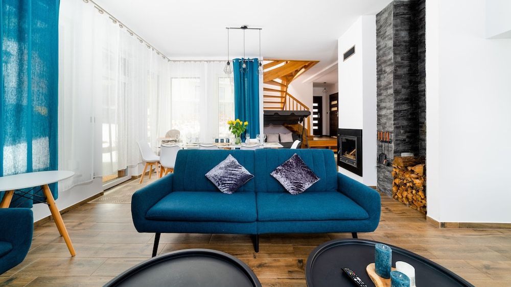 House (Sarnia 37)
