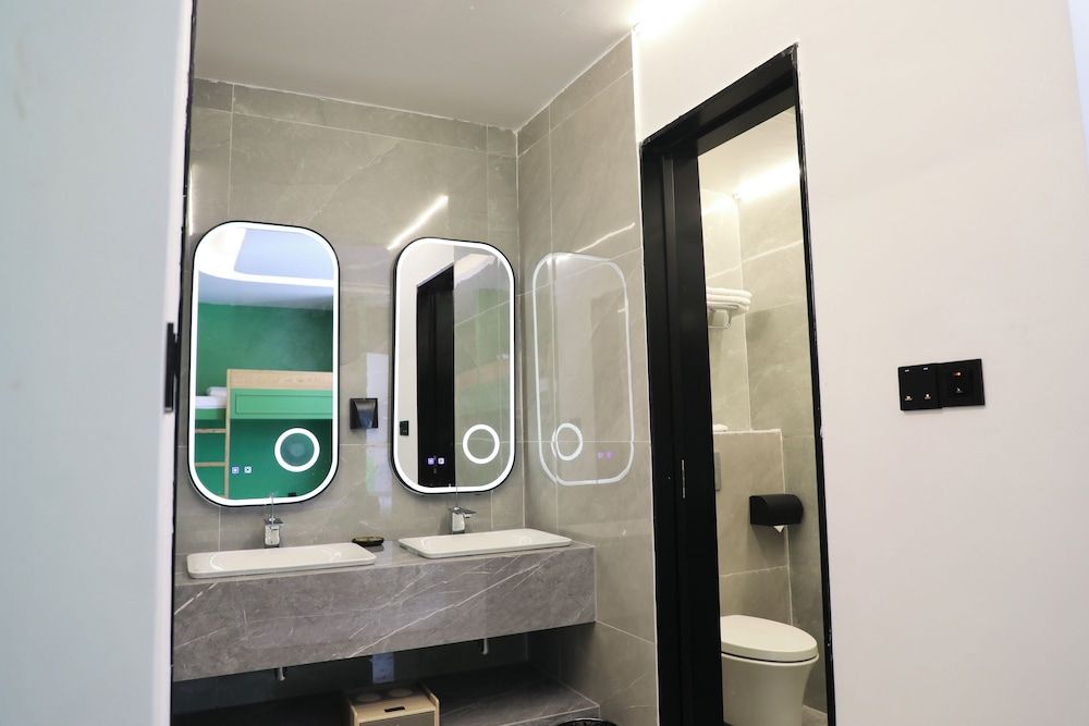 Moc Chau Island - Bach Long Glass Bridge 6 Beds Mixed Dormitory Room 2