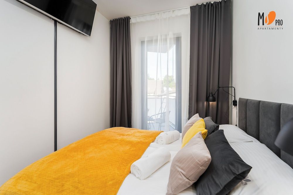 Premium Apartment, 1 Bedroom, Garden View