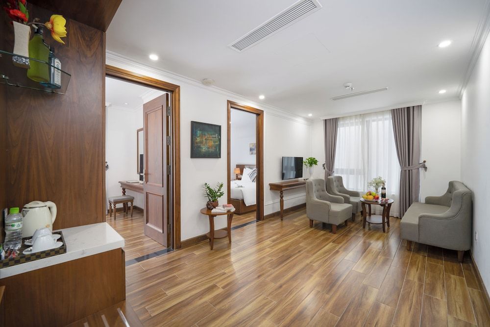 The Sail Hotel - My Khe Beach