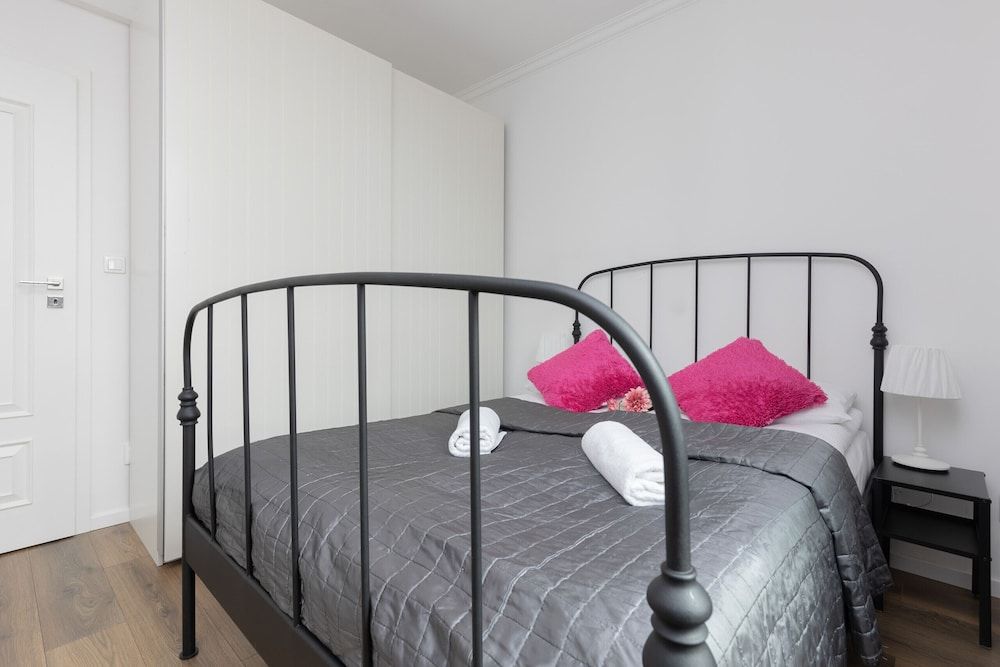 undefined Apartment Belgradzka Ursynów by Renters 5