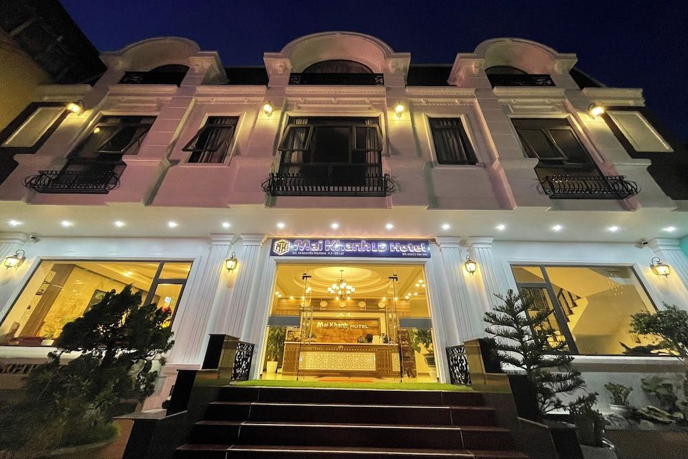 undefined Mai Khanh Hotel 9